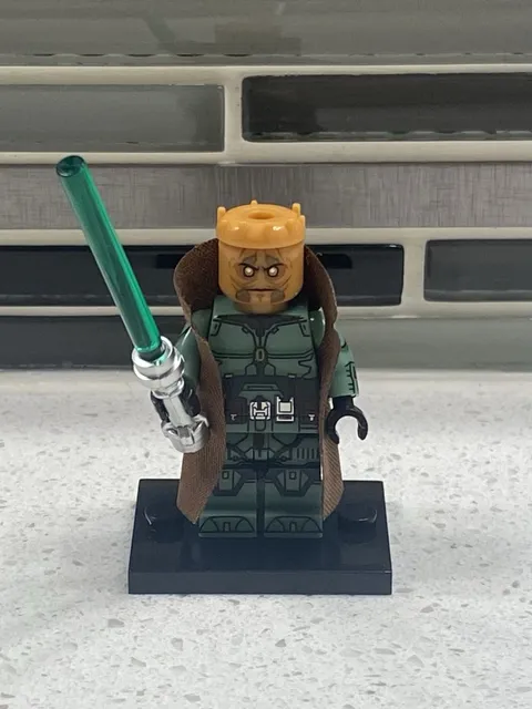 Custom Kao Cen Darach Jedi Master KOTOR Minifigure - Star Wars