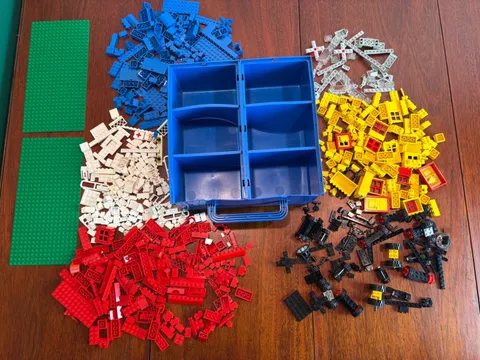 LEGO Vintage 1985 Blue Storage Case & Pieces Wheels Flags Windows Doors BULK LOT