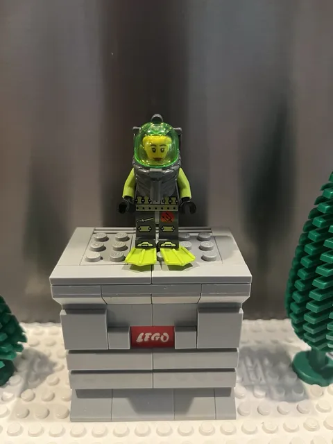 LEGO Atlantis Diver 5 Minifigure Samantha Rhodes atl008 - 8061 8078 CMF Lot Rare