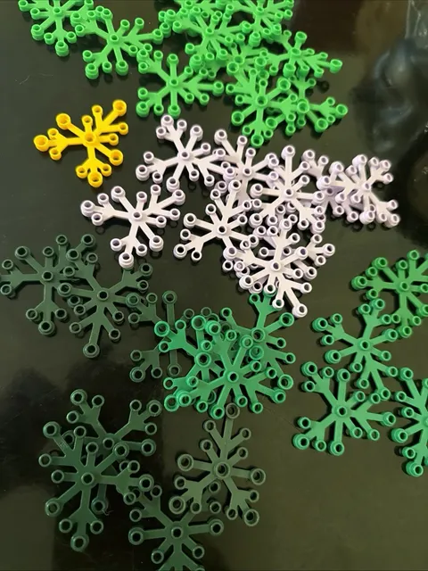 Lego Plant Leaves 6 x 5 Lot of 34 Pieces Green Yellow Lavender 2417 Tree Foliage