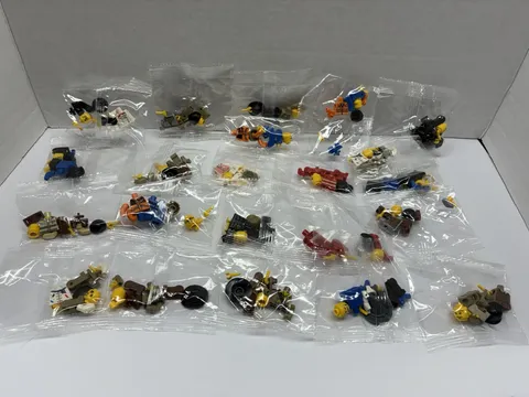 New Genuine Lego Model Minifigures Lot Of 22 Blacksmith Cowboy Detective Explore