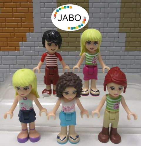 (L 15 / 13 / 3) Lego Friends 5 Figures Minifigures