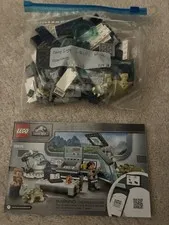 LEGO Jurassic World: Dr. Wu's Lab: Baby Dinosaurs Breakout (75939)