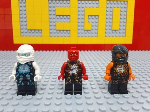 LEGO Ninjago Minifigure Cole Kai Zane Air Technique Ninja Samurai Set