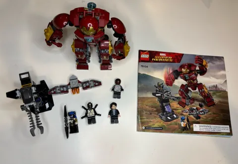 LEGO Marvel Superheros Infinity War Hulkbuster 76104 97% Complete