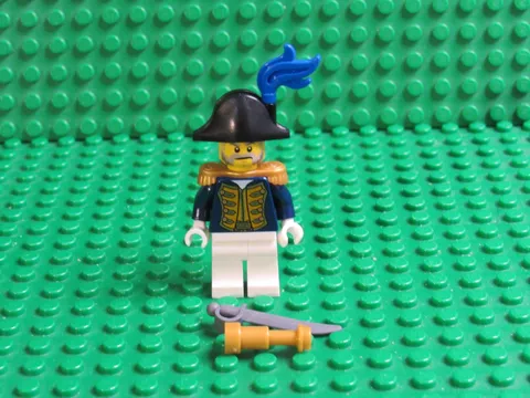 LEGO Pirates III Bluecoat Governor Minifigure w/ Sword & Telescope 70412 WH16