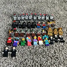 LEGO huge lot of Lego minifigure 41 figures