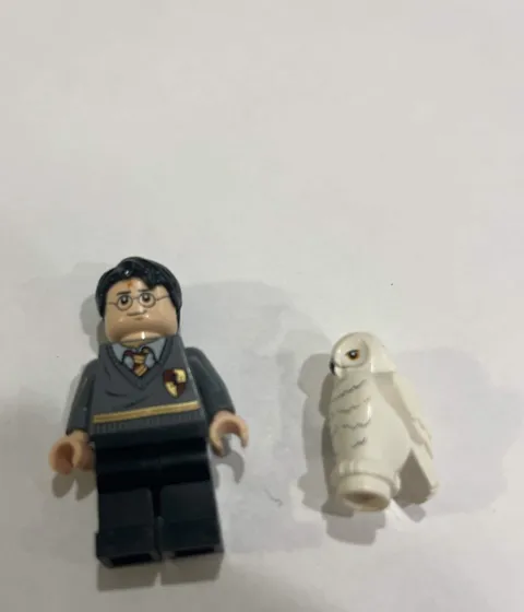 Lego Harry Potter Minifigure In School Uniform With Owl
