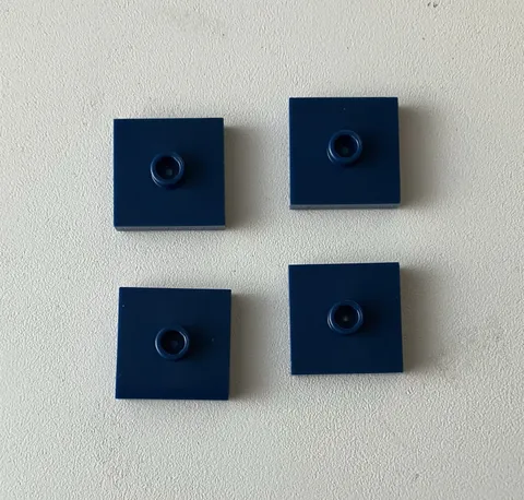 LEGO 4x NEW Plate 2x2 w/ Stud in Center Jumper DARK BLUE #87580/23893