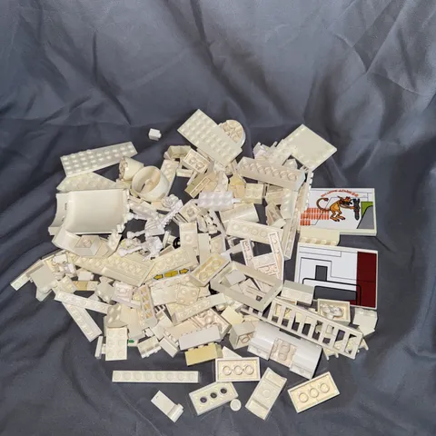 Bulk White LEGO Assorted 0.5 Pound Lot, Bricks, Plates, Tiles 8 Ounces