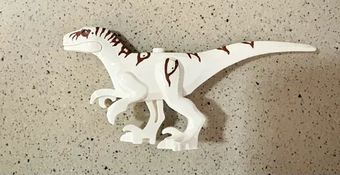 Lego Jurassic World Dinosaur ATROCIRAPTOR White w/Reddish Brown Marks, 76945