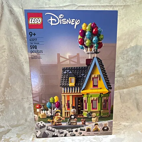 LEGO Disney Up House 43217 598pcs 9+ Box Brick Separator Dug Russell Carl