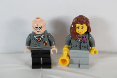 Lot of 2 Lego Harry Potter Hermione Granger Stripe Minifigures T711