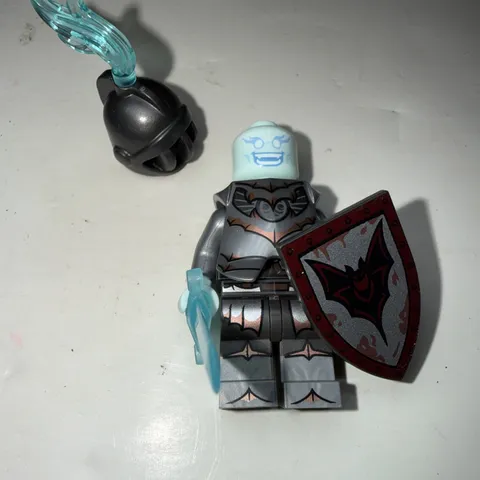 LEGO Fright Knight Series 19 Collectible Minifigure 71025 - COMPLETE