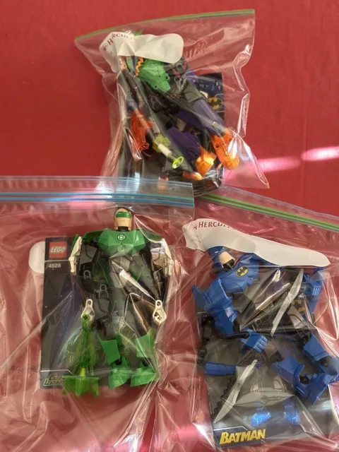 lego super heroes buildable figures 4526, 4527, 4528 bundle batman, joker, green