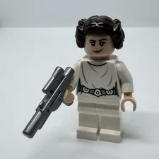 LEGO Star Wars Princess Leia Minifigure with Dark Gray Blaster Accessory