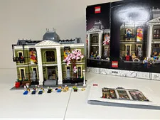 LEGO Icons 10326 Natural History Museum Modular Buildings 4014 pcs w/ Box