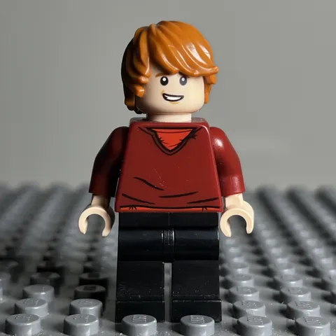 LEGO Harry Potter Ron Weasley Minifigure hp214 Dark Red Sweater Wand 2X