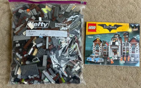 LEGO Batman Movie: Arkham Asylum 70912 No Minis no car With Manual build only