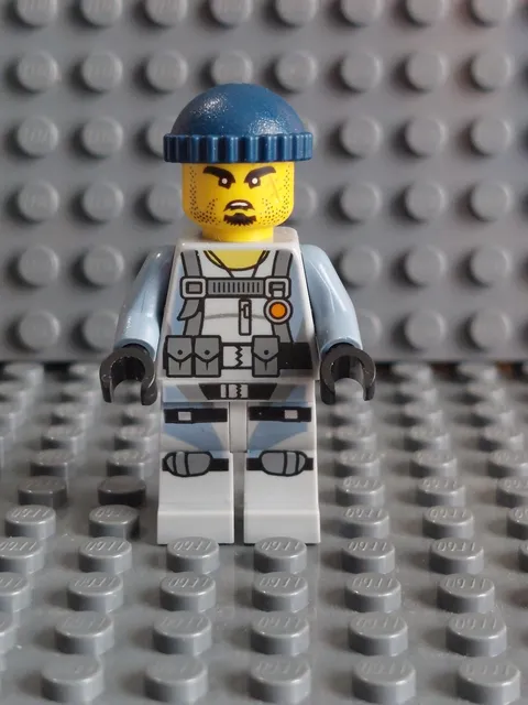 Lego Ninjago 70612 - Army Gunner Shark Charlie Minifigure - Used