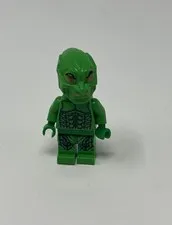 LEGO minifigure Green Goblin w Gold Eyes spd006 Spider-Man 1 DAMAGED Collectible