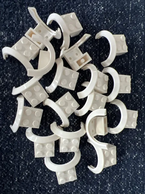LEGO 50745 White Vehicle, Mudguard 4 x 2 1/2 x 1 2/3 with Arch Round 19 Pieces