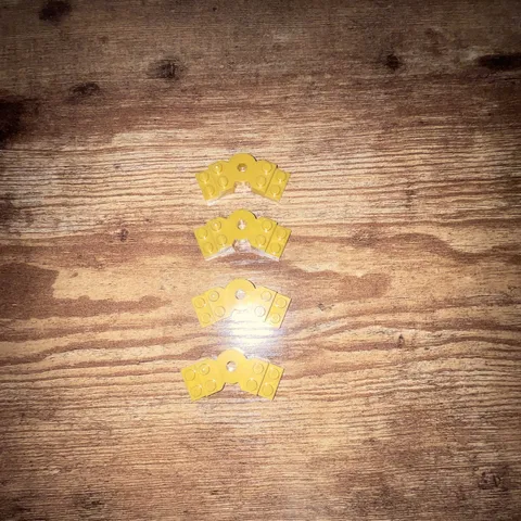 LEGO Yellow Plate Angled Piece with Hole - Plastic - 4 piece