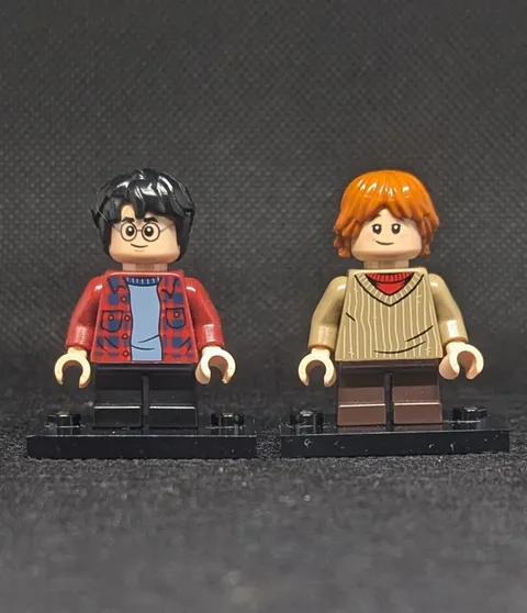 LEGO Minifigures Lot Harry Potter and Ron Weasley