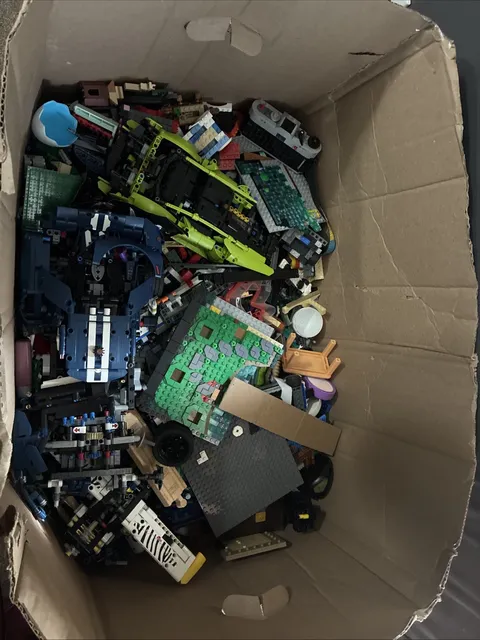 38lbs Bulk LEGO LOT pounds box of Bricks, parts, Tires accessories W Manuals