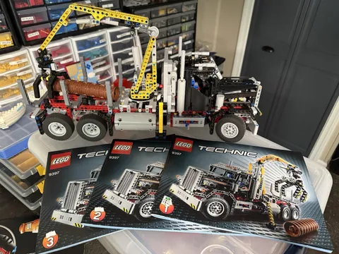 LEGO Technic Logging Truck 9397 Complete Set With Instructions. Working Power
