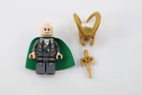 Lego Marvel Super Heroes Minifigure Loki sh033