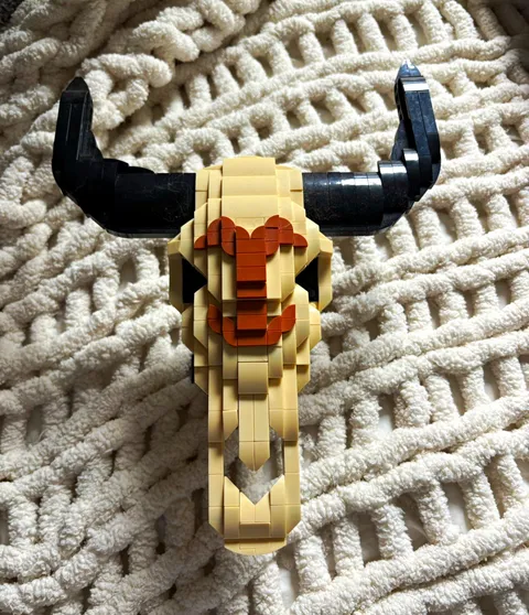 LEGO Longhorn Bull Steer Animal MOC Custom Build Figure Beige Black Brown