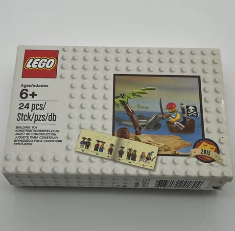 LEGO Pirates Classic Pirate Minifigure 5003082 Limited Edition 24pcs 6+