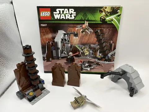 LEGO Star Wars: Duel on Geonosis (75017) With Instructions No Box - incomplete