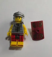 LEGO Roman Soldier w/shield - Minifigure Collectible Series