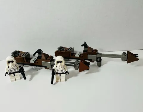 LEGO Star Wars Scout Trooper & Speeder Bike Minifigure Lot
