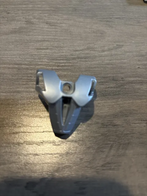 Vintage Vtg 2002 LEGO Bionicle Chest Shield (43558) Gray