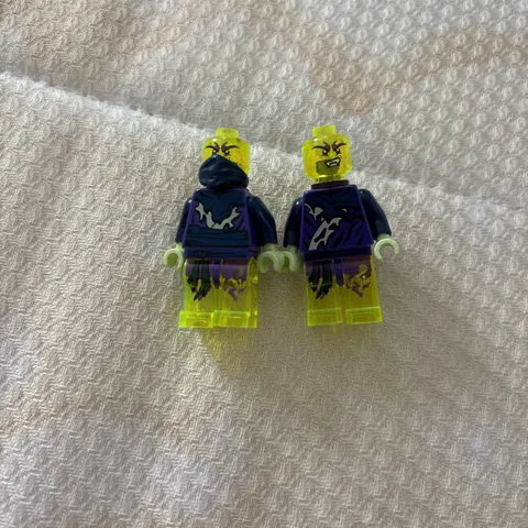 2 LEGO Ninjago Ghost Minifigure Possession Neon Yellow Transparent Head