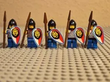 Lego Royal Knghts castle guards
