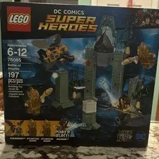 LEGO DC Comics Super Heroes Battle of Atlantis 76085 Aquaman 197 pcs Ages 6-12