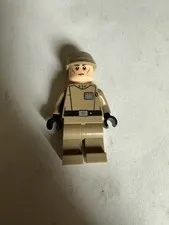 Lego Star Wars Imperial Aresko Minifigure Dark Tan Uniform 75082 sw0623