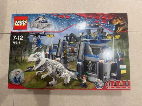 LEGO JURASSIC WORLD 75919 Indominus Rex Breakout  Sealed Free shipping