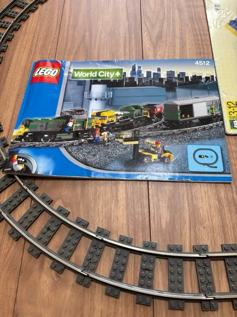 LEGO World City 4512 Cargo Train In 2003 Retired w/Box