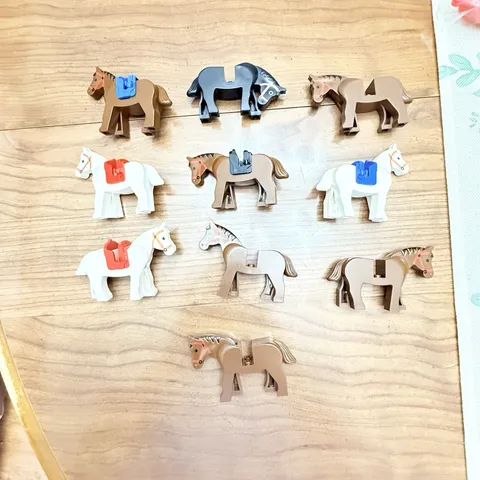 10 LEGO Horses Lot Rare Vintage 