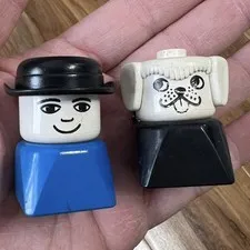 VTG 1977 LEGO DUPLO FIGURES Rare White Black Dog Man with Hat Vintage People