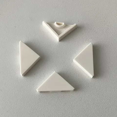 LEGO 4x NEW Pieces Tile 2x2 Triangular WHITE #35787