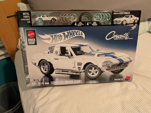 CORVETTE GRAND SPORT Hot Wheels Mattel Brick Shop Sports Car Building Block Set