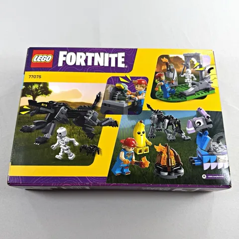 LEGO Fortnite Peely & Sparkplug's Camp 77075 250 pcs Set Age 7+ Peely