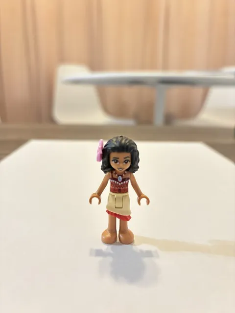 NEW! Genuine LEGO Disney Princess Moana LEGO Minifigure! FREE SHIPPING!