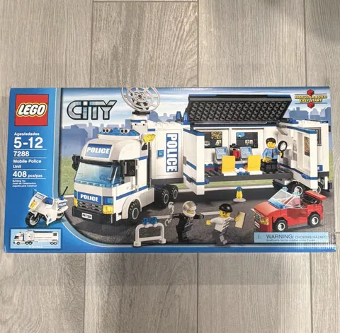 LEGO CITY Police Mobile Police Unit 7288 Complete Set 408 pcs Ages 5-12 Box